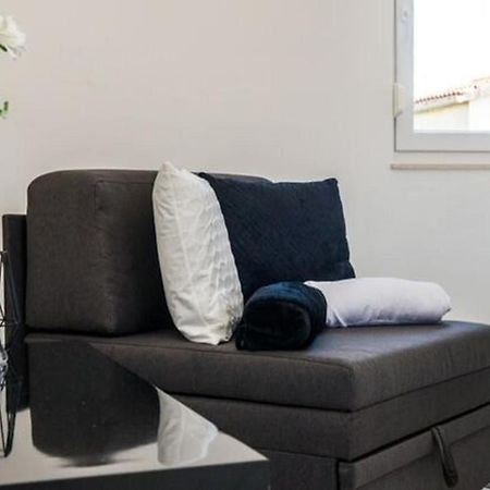 Apartments Zdeslav Rogoznica  Extérieur photo